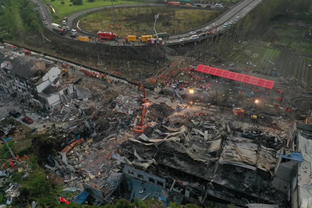 温岭槽罐车爆炸后,他们与时间赛跑!