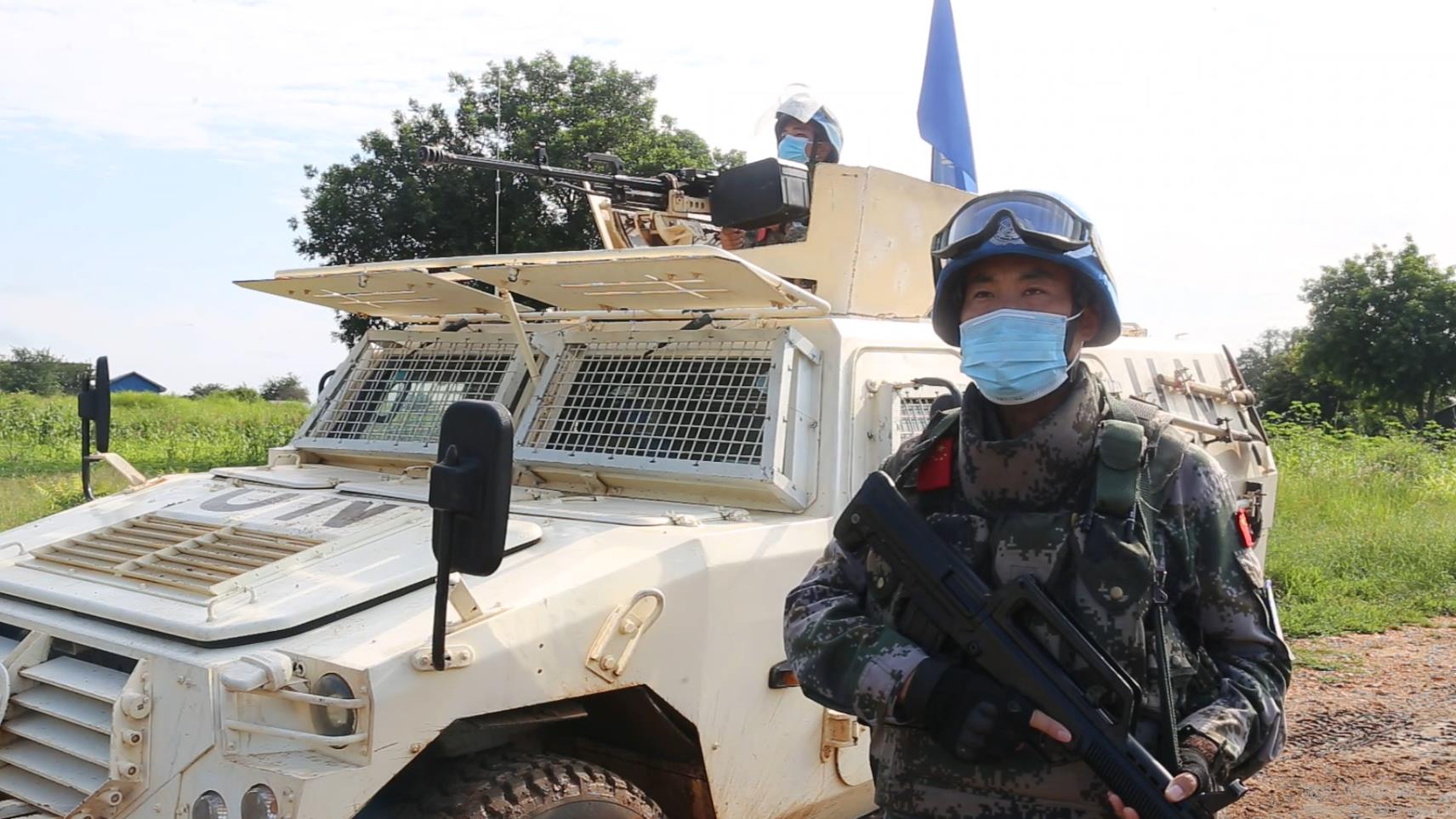 中国赴南苏丹维和步兵营圆满完成170公里武装护送任务