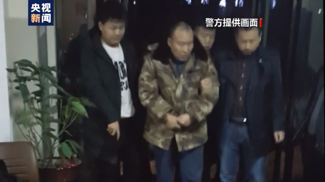 白天卖饼晚上挖洞 这起盗掘文物案像在看电影