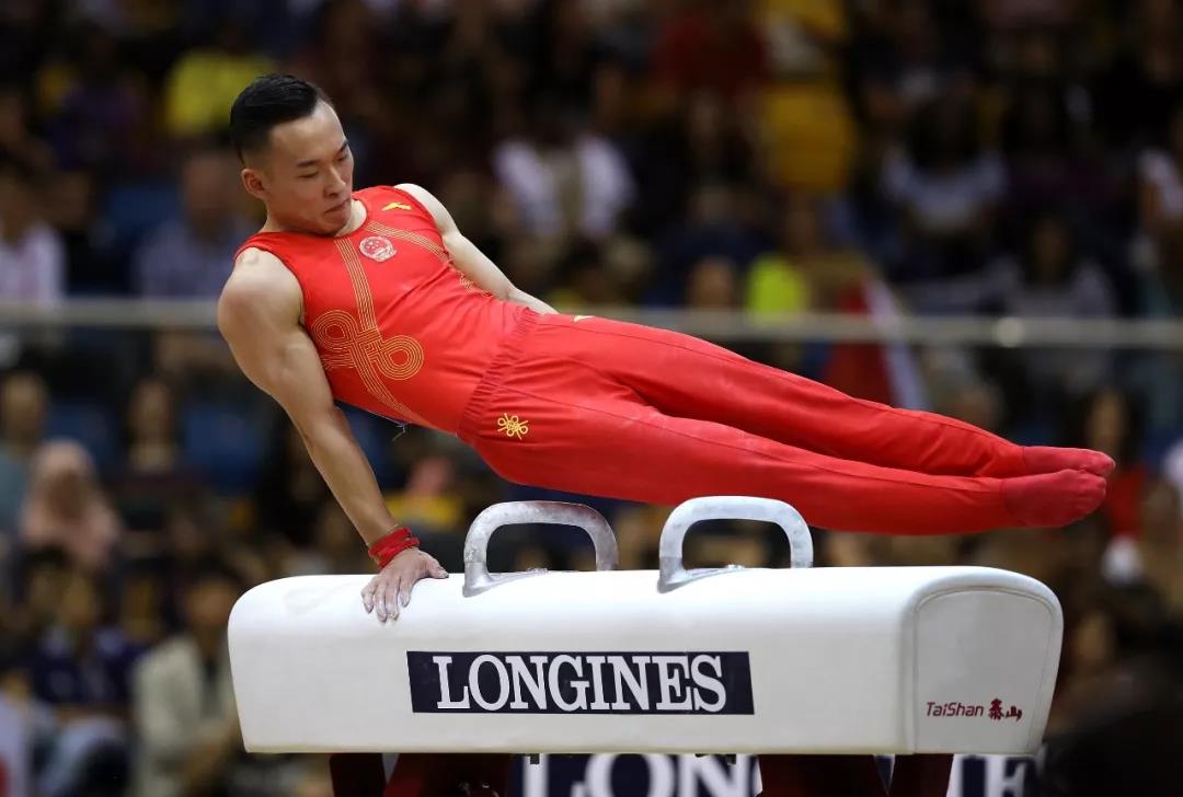 在昨晚结束的男子鞍马决赛中,中国选手肖若腾以15