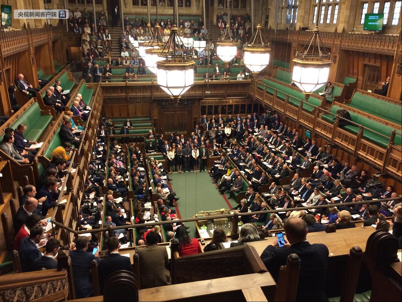 当地时间29日下午1点(北京时间29日晚9点)英国下议院议员辩论现场.