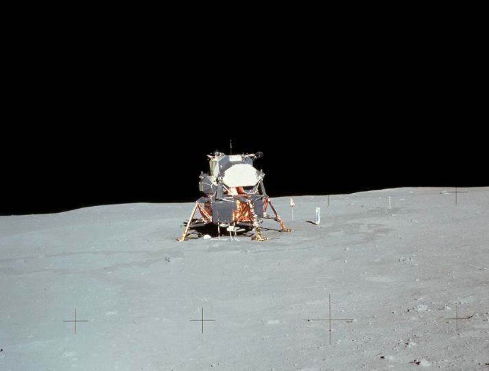 50年前的今天月球上的24个小时