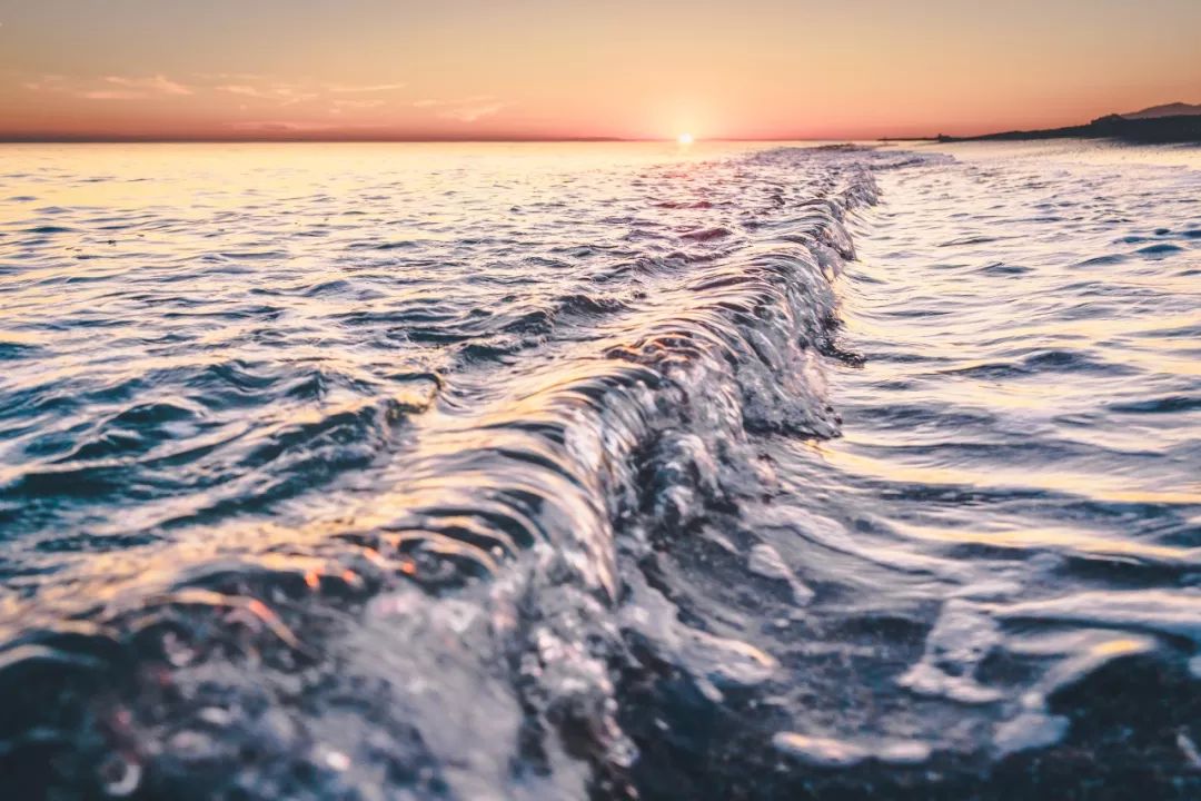 夜读有一种心情叫想和你去看海