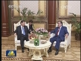 习近平结束对塔吉克斯坦国事访问 拉赫蒙总统夫妇专程到机场同习近平夫妇亲切话别