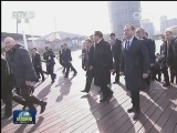 李克强与出席上海合作组织总理会议的各国领导人共同参观城市建设时强调 挖掘中国中西部地区发展潜力和回旋余地 拓展新型城镇化合作更广阔的空间