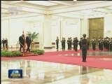 习近平举行仪式欢迎塞拉利昂总统访华