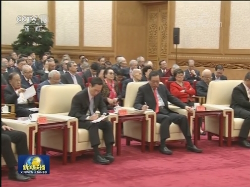 习近平在会见香港澳门各界庆祝国家改革开放40周年访问团时强调 在国家改革开放中实现香港澳门更好发展 共同谱写中华民族伟大复兴时代篇章