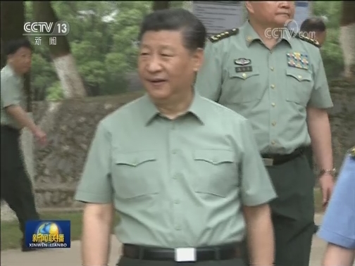 习近平在视察陆军步兵学院时强调 全面提高办学育人水平 为强军事业提供有力人才支持