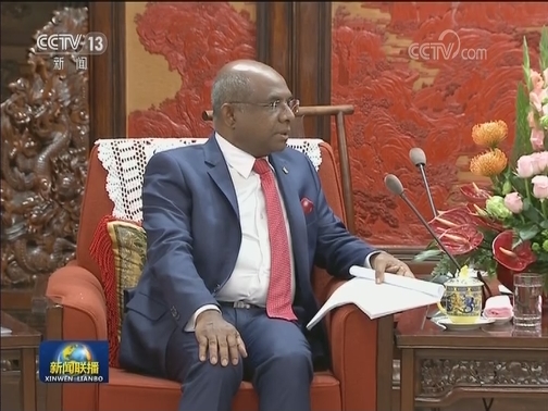 王岐山会见马尔代夫外长
