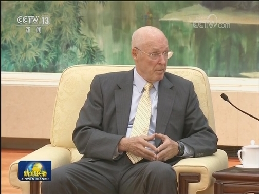 李克强会见美国前财长