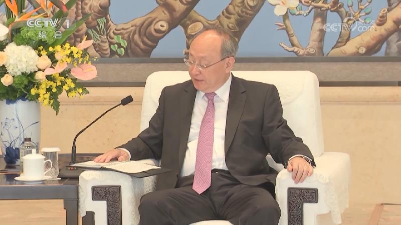 [视频]尹力会见意大利民主党国际书记普罗文扎诺