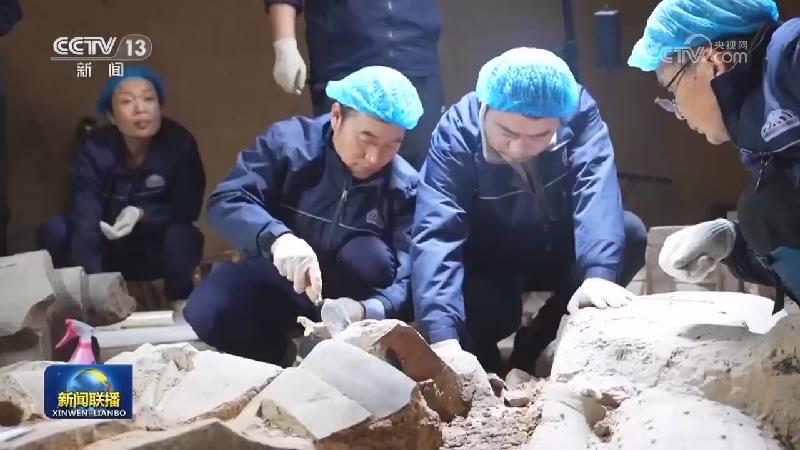 秦兵马俑二号坑发掘取得新进展