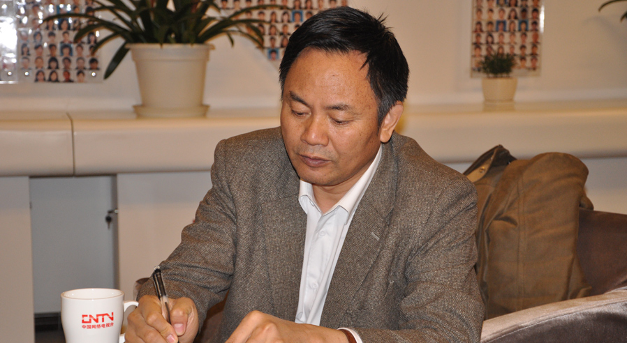 张尧学向善求真唯美包容的科学人生