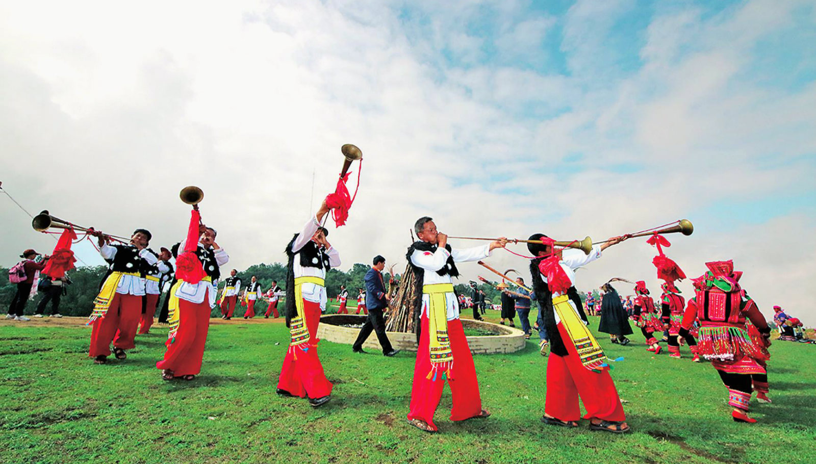 西昌凉山彝族火把节·发展篇