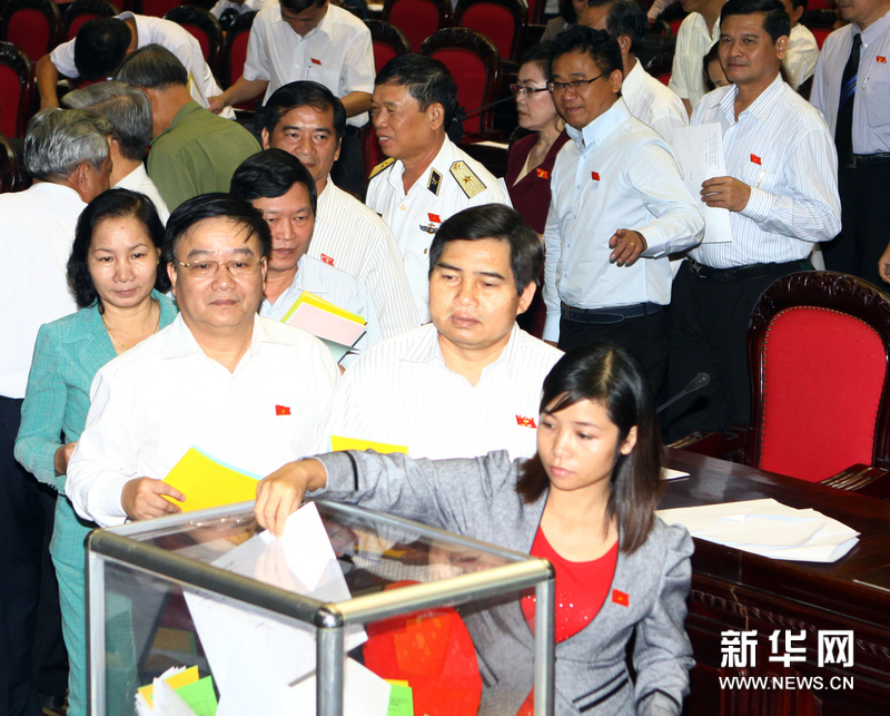 越南国会首次对官员进行信任投票