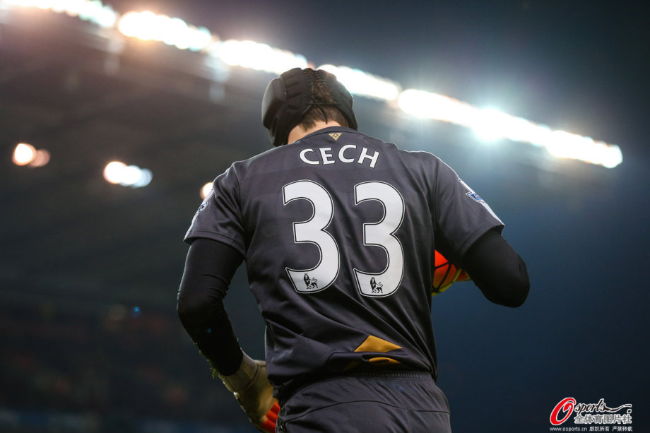 [高清组图]切赫屡神扑吉鲁失单刀 阿森纳两连平