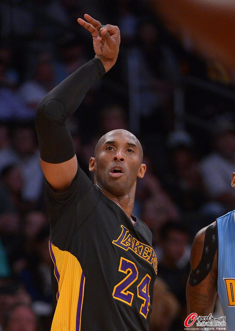 [高清组图]科比28分兰德尔首三双 湖人不敌掘金