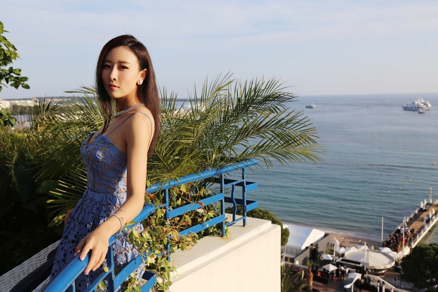 毛俊杰镂空长裙大片 小漏香肩诱惑迷人