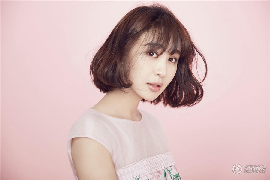 李菲儿曝最新写真 超凡脱俗引人心动