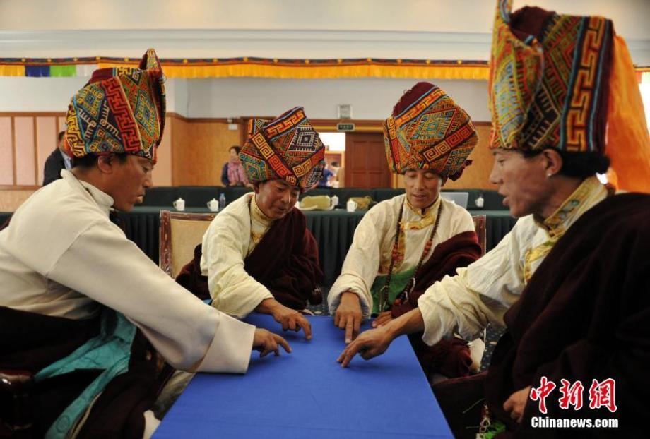 当日,四川甘孜白玉县公布非物质文化遗产普查重大发现,白玉县盖玉乡