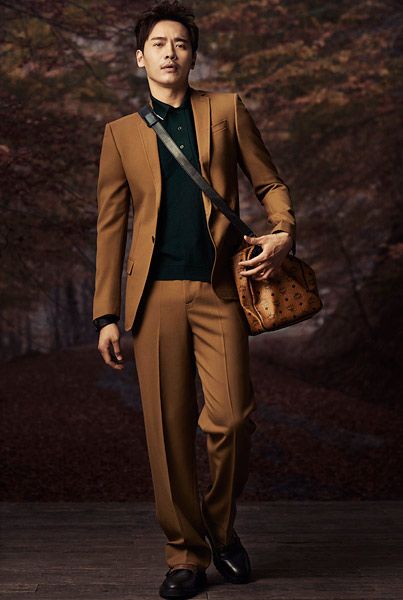 高云翔时尚大片展高冷范 简单时髦尽显贵族气质