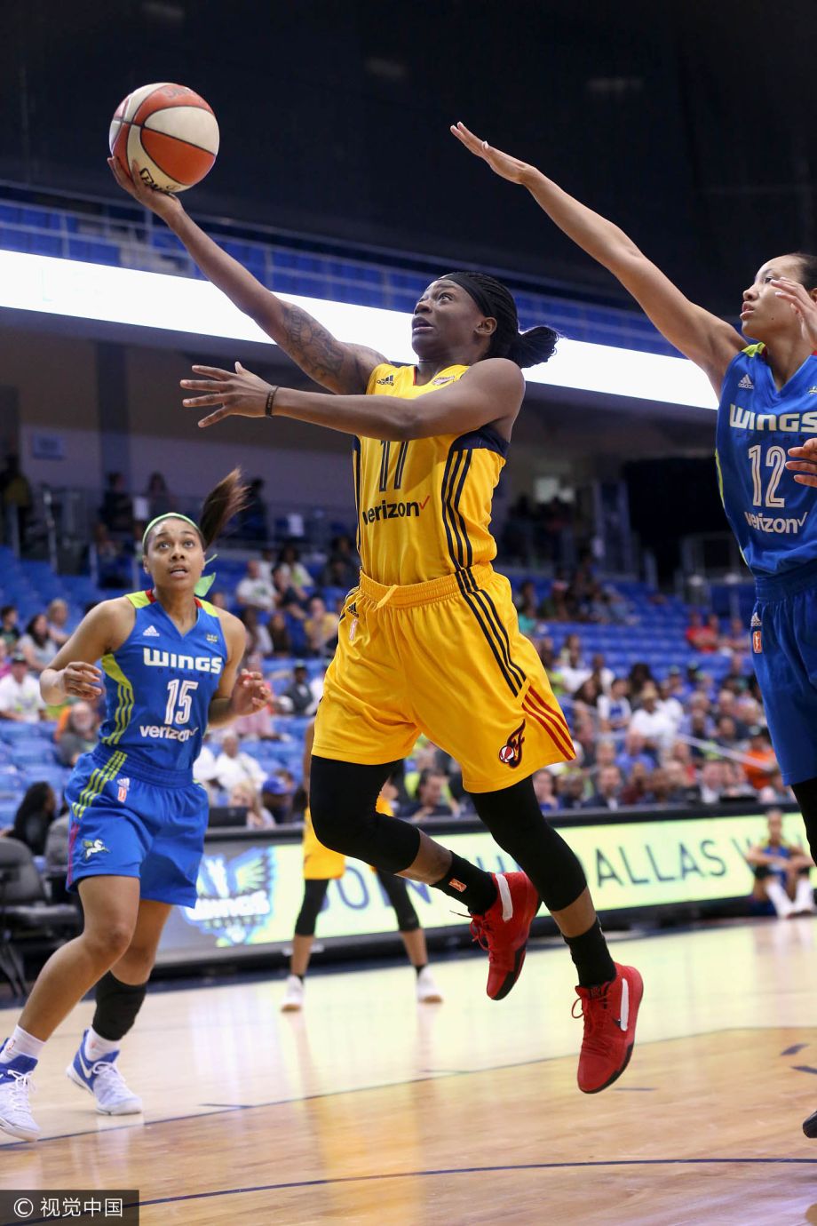 wnba:印第安纳狂热62-89达拉斯飞翼