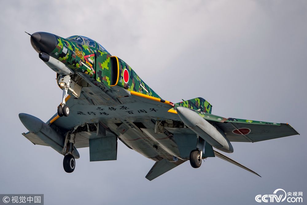 换装冲喜日本f4战机换成绿色涂装