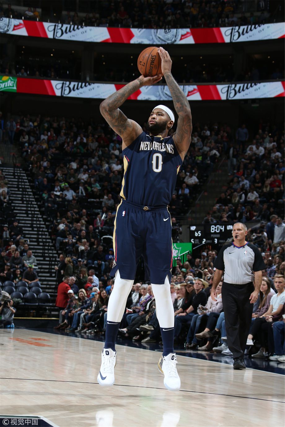 [高清组图]米切尔41分爵士胜鹈鹕 考辛斯空砍两双