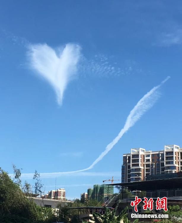 广西钦州"爱心云"刷爆朋友圈