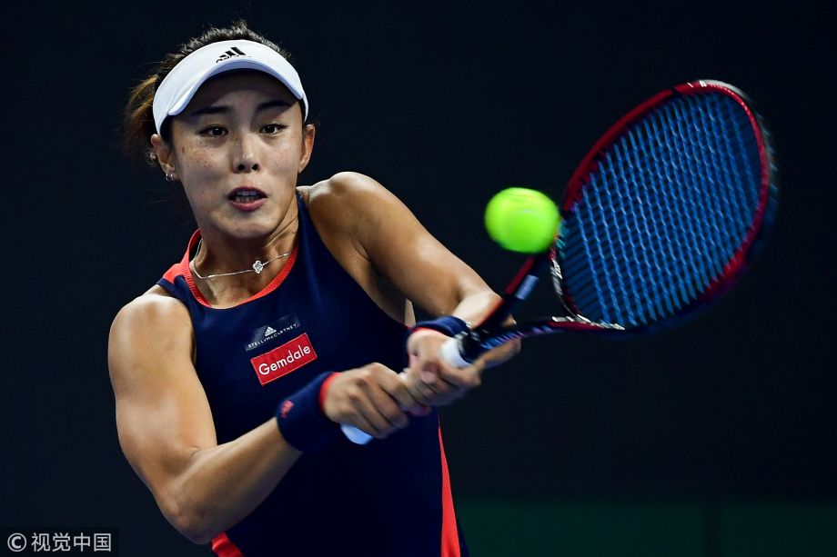 [高清组图]王蔷首进中网四强 兴奋自拍吐舌卖萌