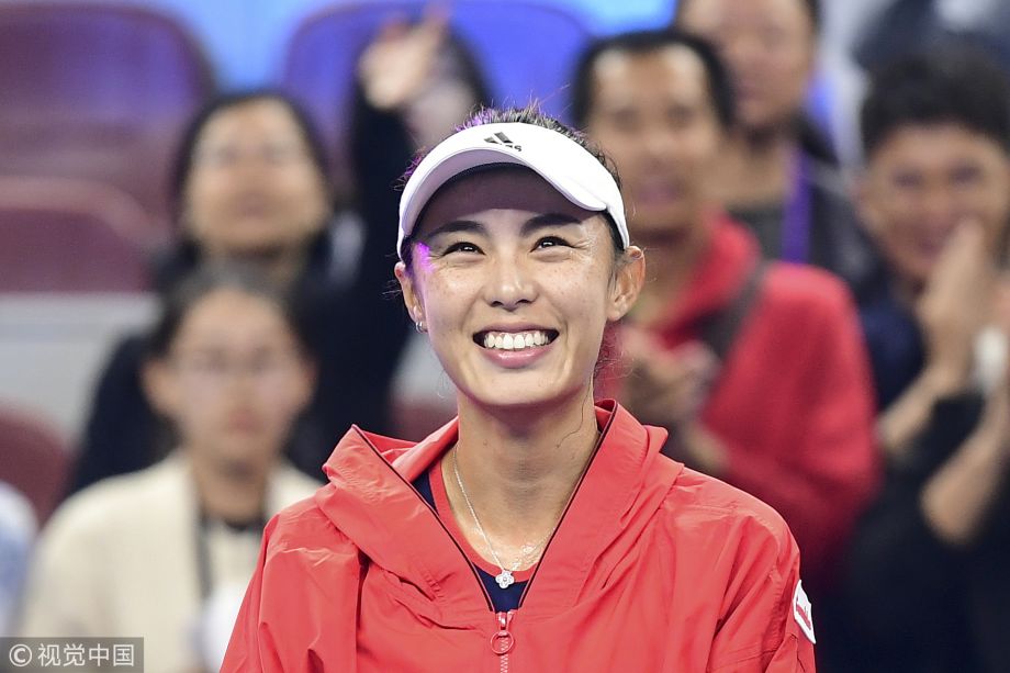 [高清组图]王蔷首进中网四强 兴奋自拍吐舌卖萌