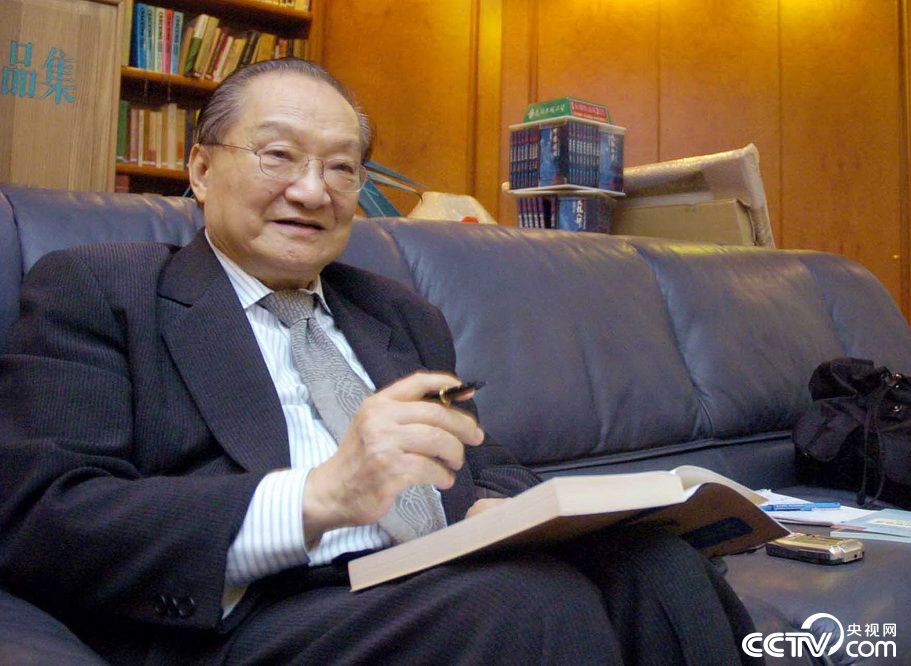 著名作家金庸逝世 享年94岁