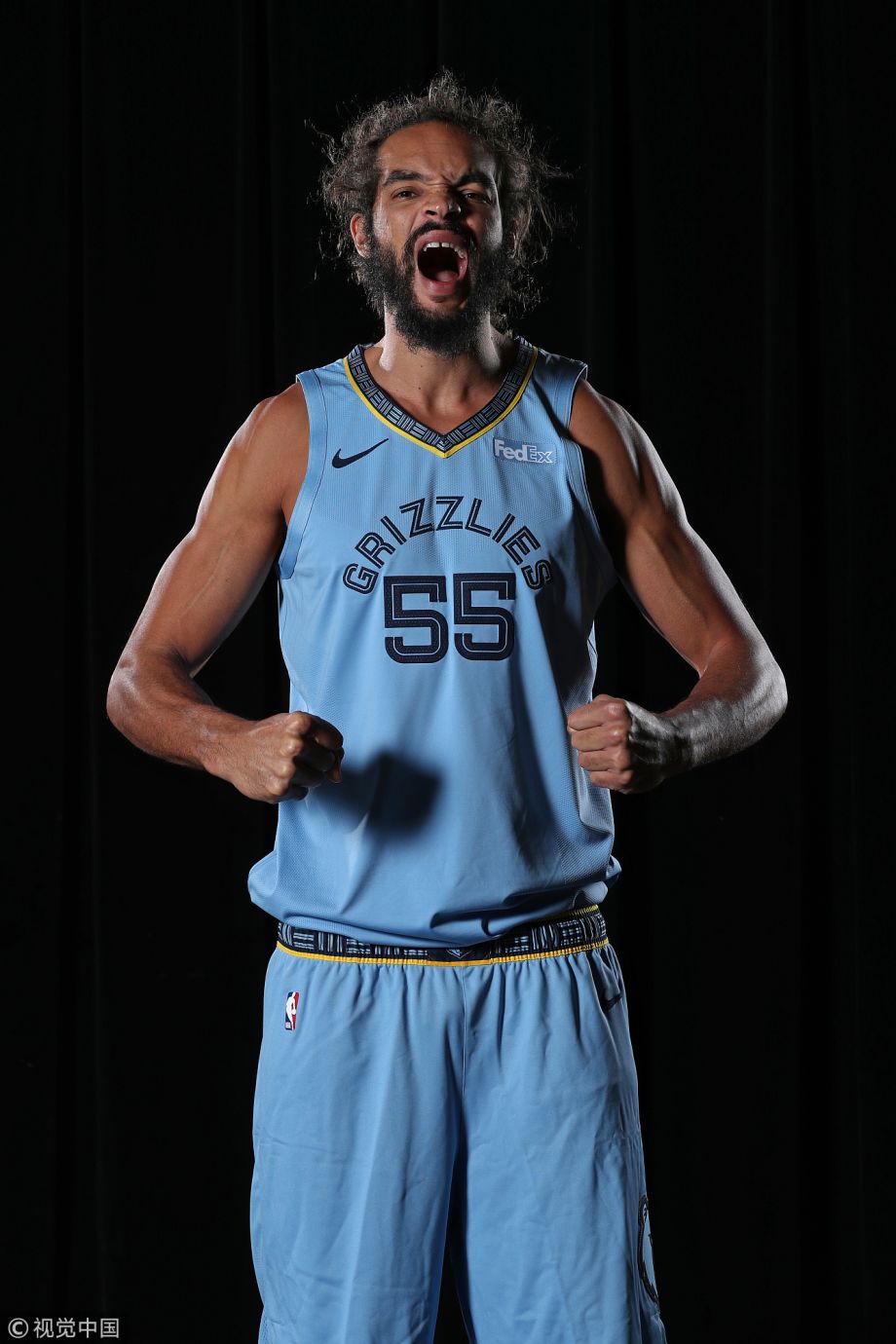 高清组图一声怒吼诺阿加盟灰熊拍摄官方写真