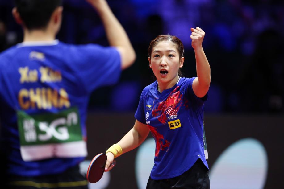 昕雯组合夺混双冠军