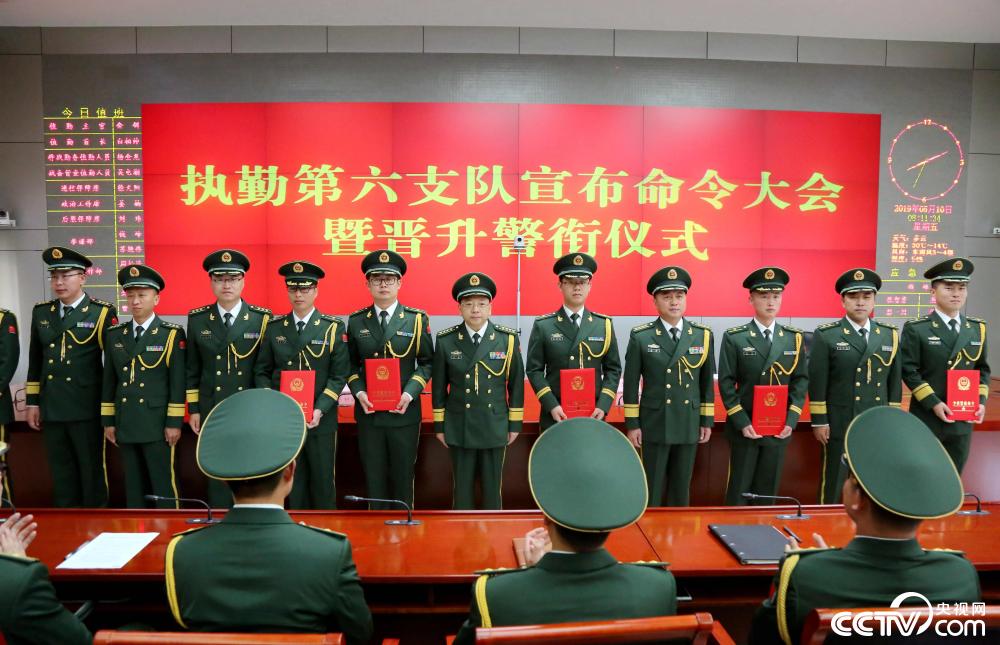 登录 我要分享   央视网消息(廖聪 陈春越)有一种仪式,凝结着军人最