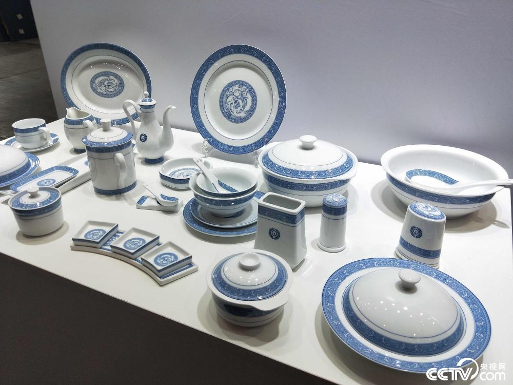 3000余件景德镇陶瓷品亮相2019国际精品陶展会