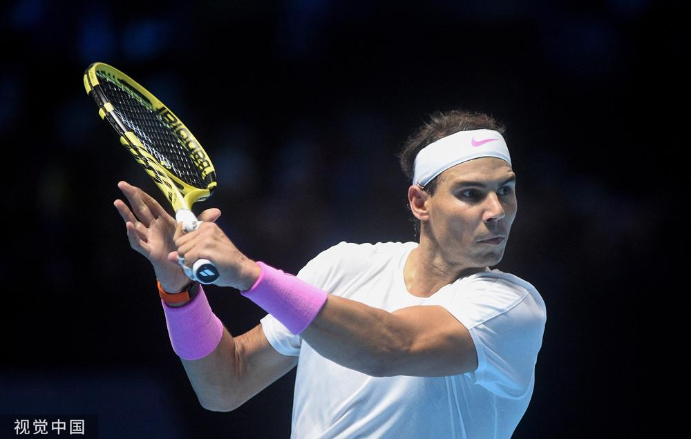 图总决赛纳达尔逆转西西帕斯小组第三无缘四强