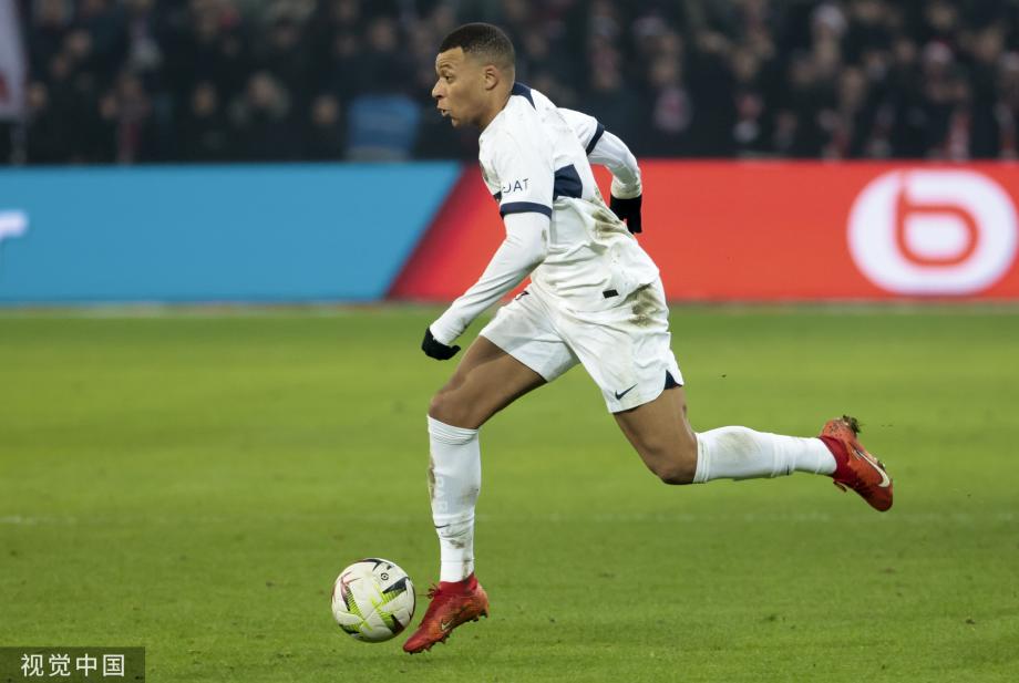 法甲-姆巴佩破门阿森西奥大礼 巴黎1-1客平里尔