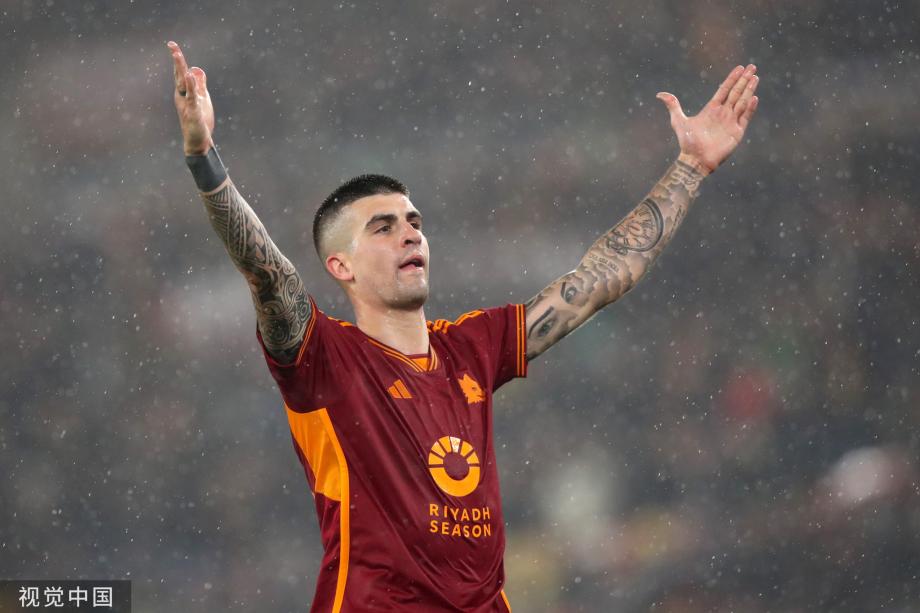 意甲-国米4-2逆转罗马 卢卡库乌龙助攻失单刀