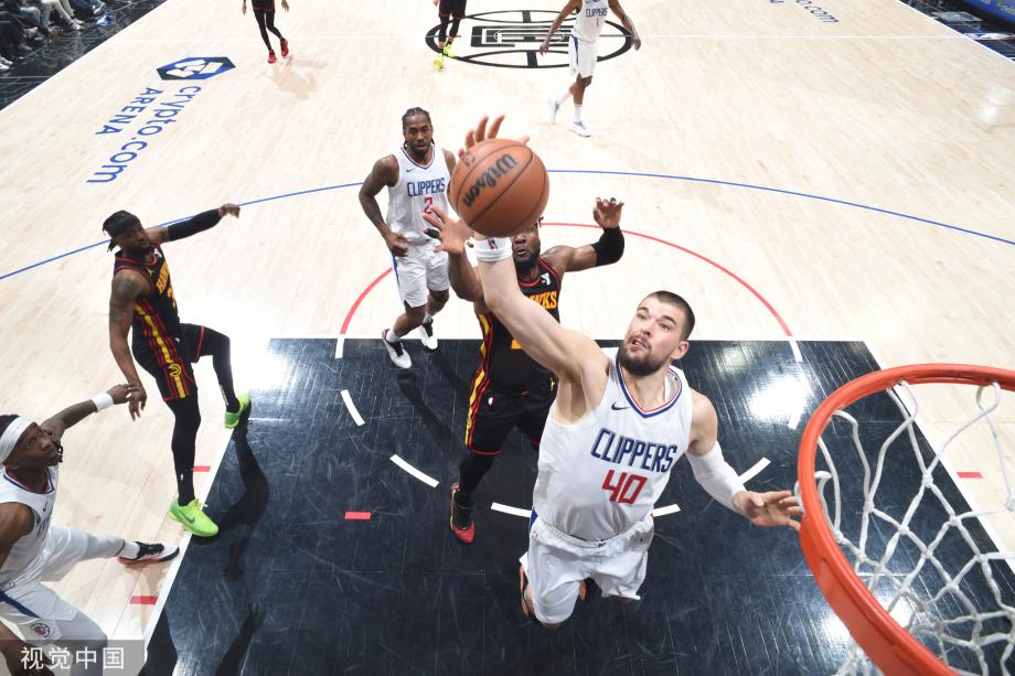 穆雷21+10卡椒54分哈登仅得9分 快船不敌老鹰