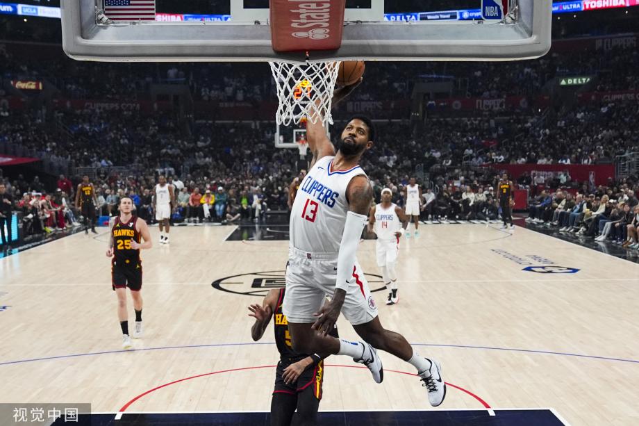 穆雷21+10卡椒54分哈登仅得9分 快船不敌老鹰