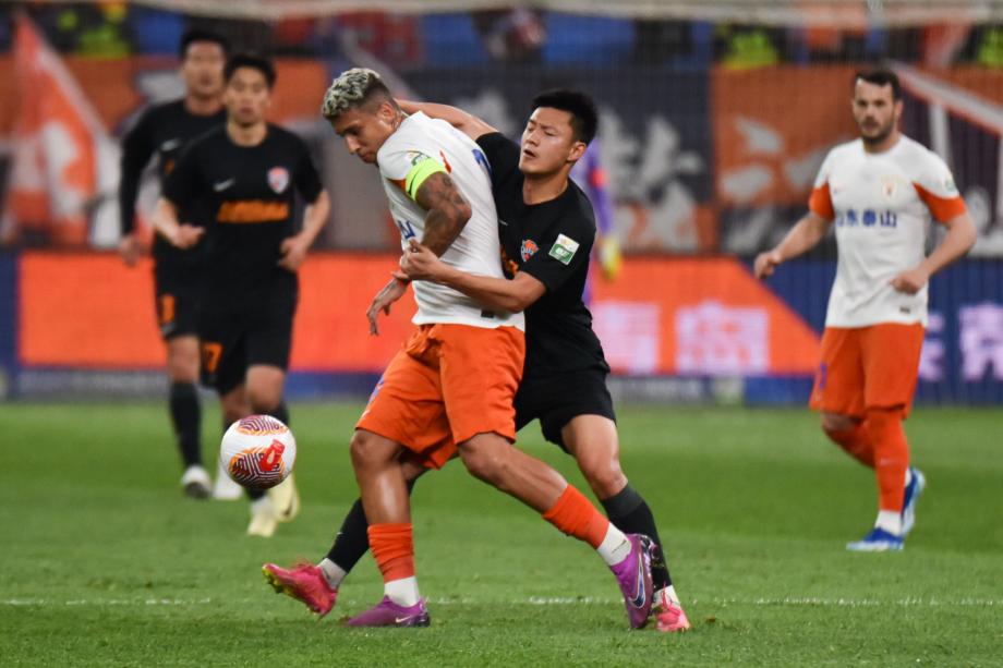 德尔加多替补绝杀 山东泰山1-0胜青岛海牛