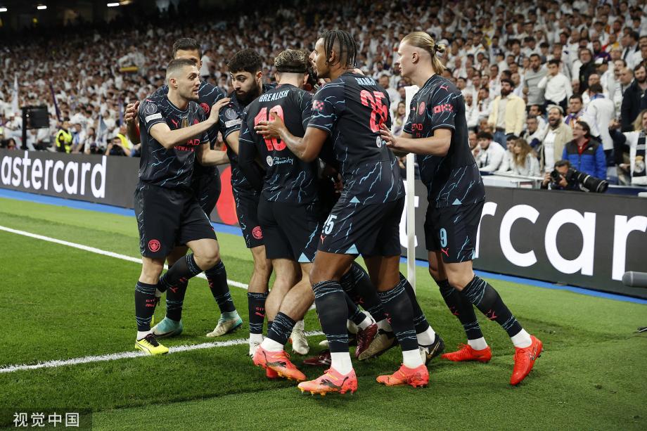 福登世界波巴尔韦德凌空斩 皇马首轮3-3曼城