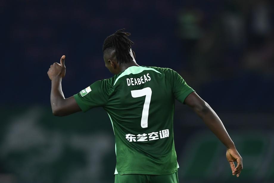 奥乌苏两球莱昂纳多破门 浙江主场险胜天津