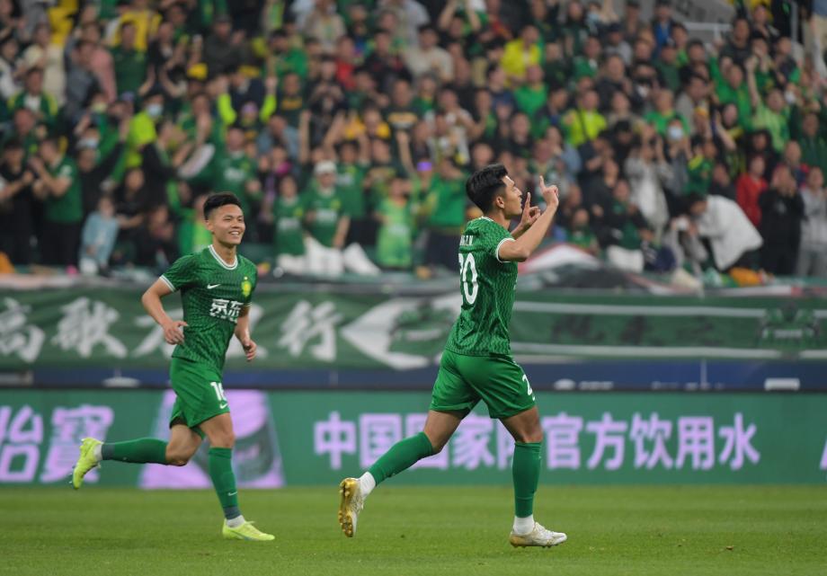 恩加德乌破门李可凌空斩 国安4-1战胜西海岸