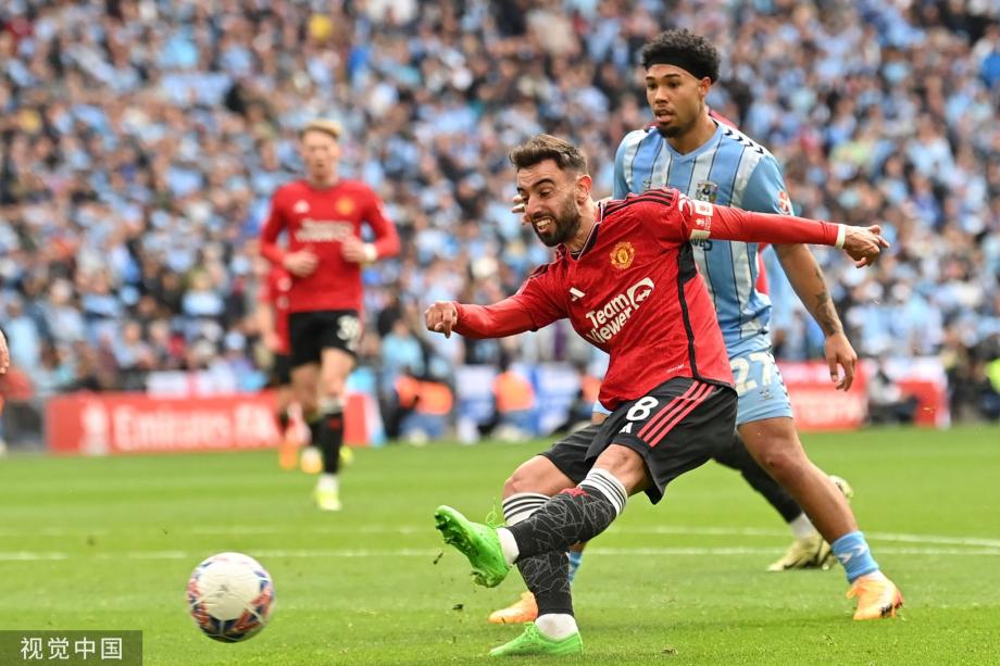 点球大战淘汰考文垂 曼联惊险晋级足总杯决赛