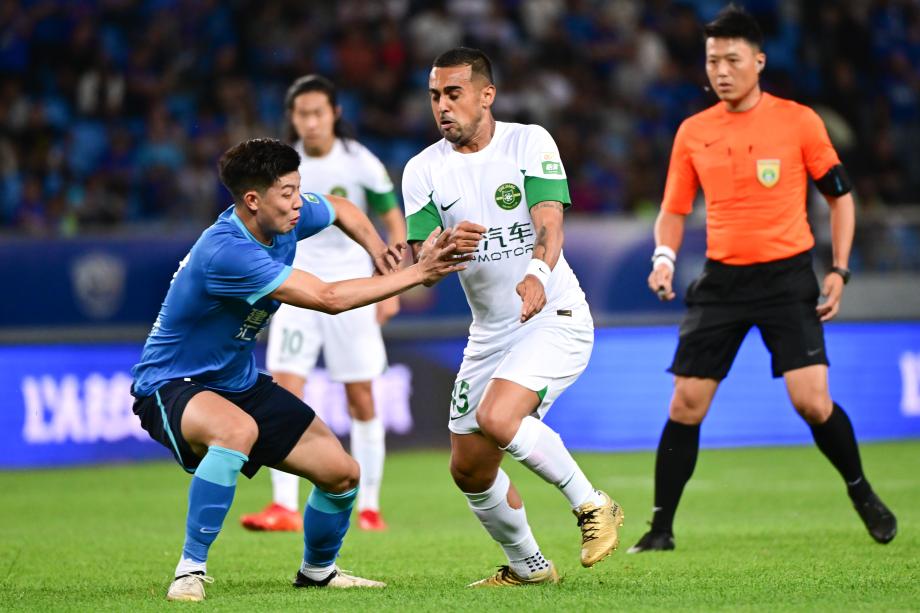 中超-莱昂纳多制胜 沧州0-1不敌浙江5轮不胜