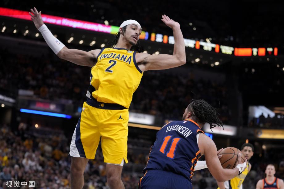 步行者主场大胜尼克斯32分 大比分追至2-2