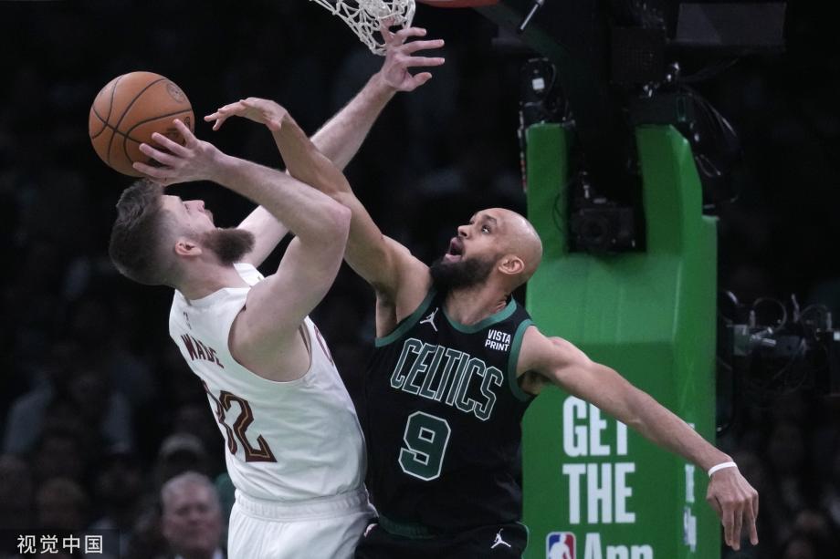塔图姆25+10莫布利33分 凯尔特人淘汰骑士