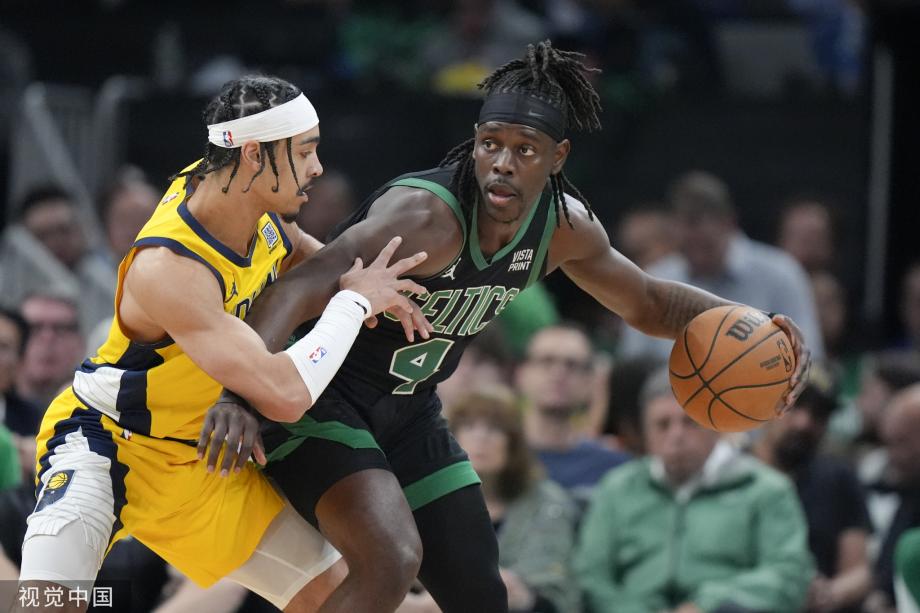 布朗40+5哈利伯顿伤退 绿军再胜步行者2-0领先